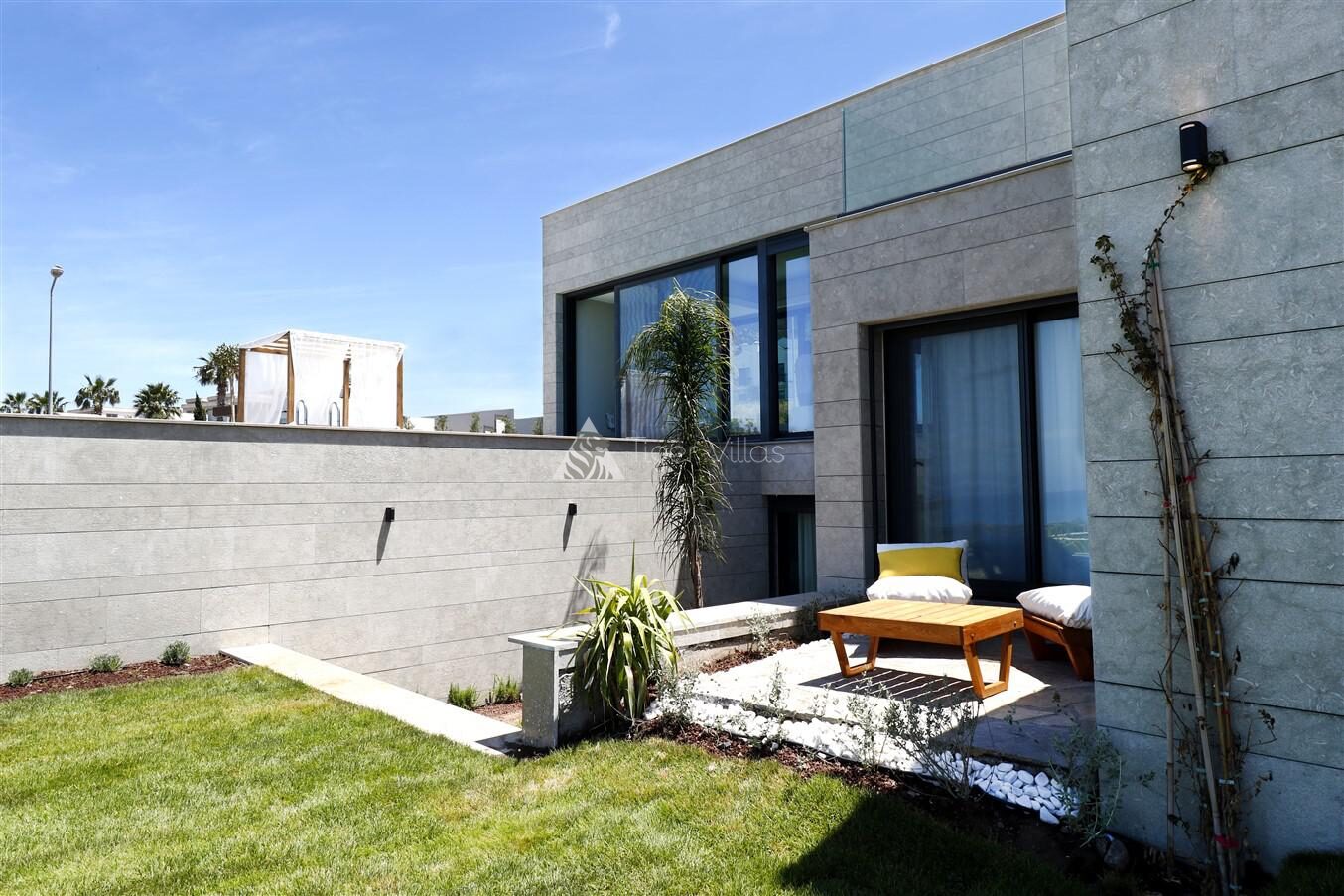 Villa Summer 4114 — 69