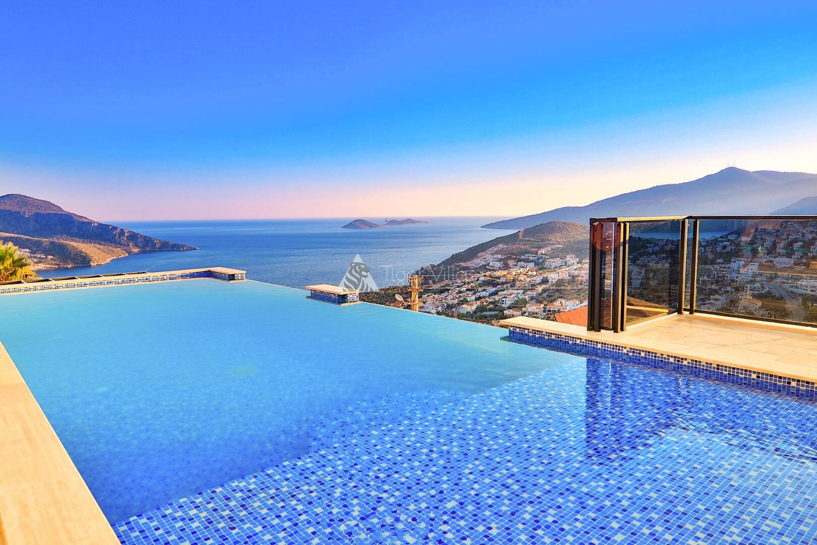 Villa Luxury — 1