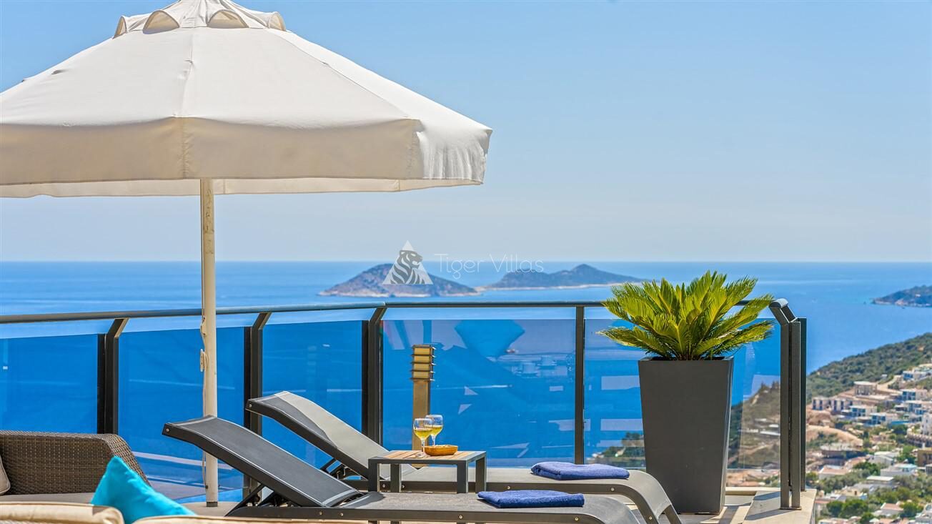 Villa Waratah – villa for rent in Kızıltaş