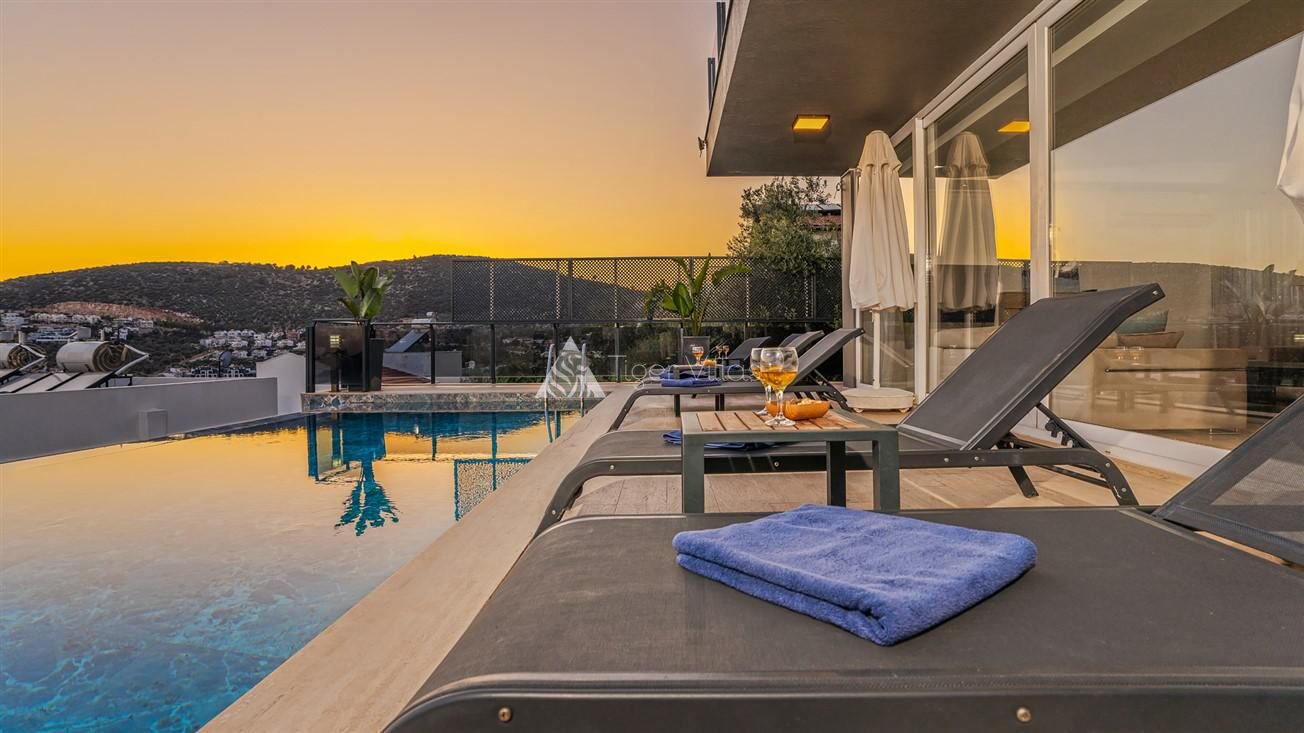 Villa Waratah – villa for rent in Kızıltaş