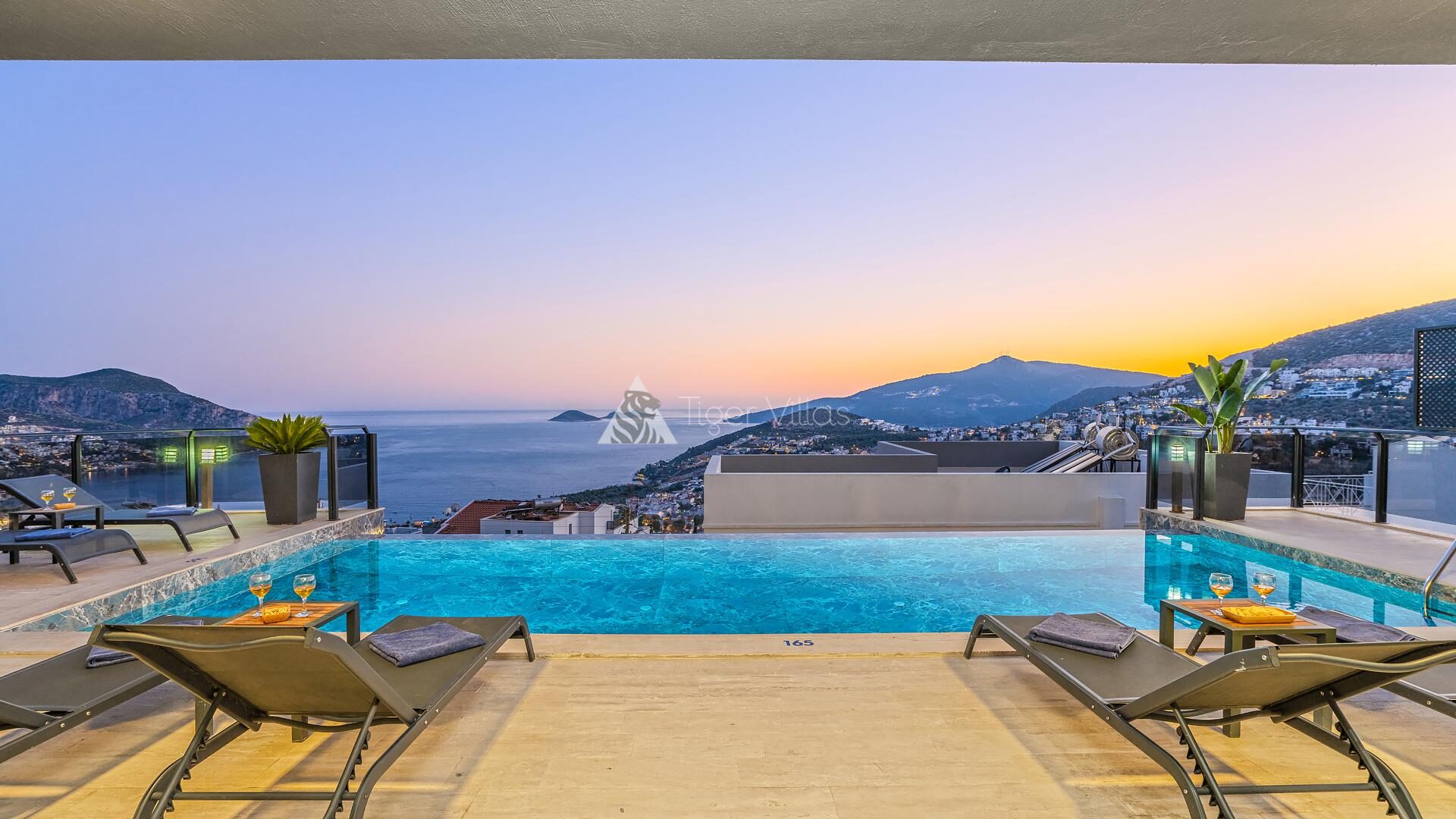 Villa Waratah – villa for rent in Kızıltaş