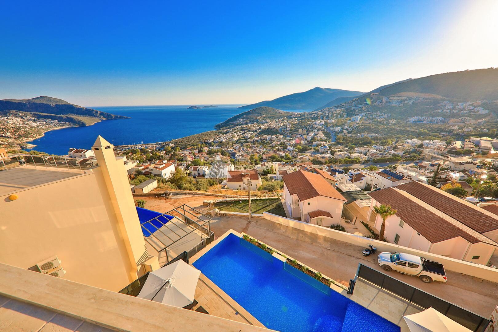 Villa Luxury – villa for rent in Kızıltaş