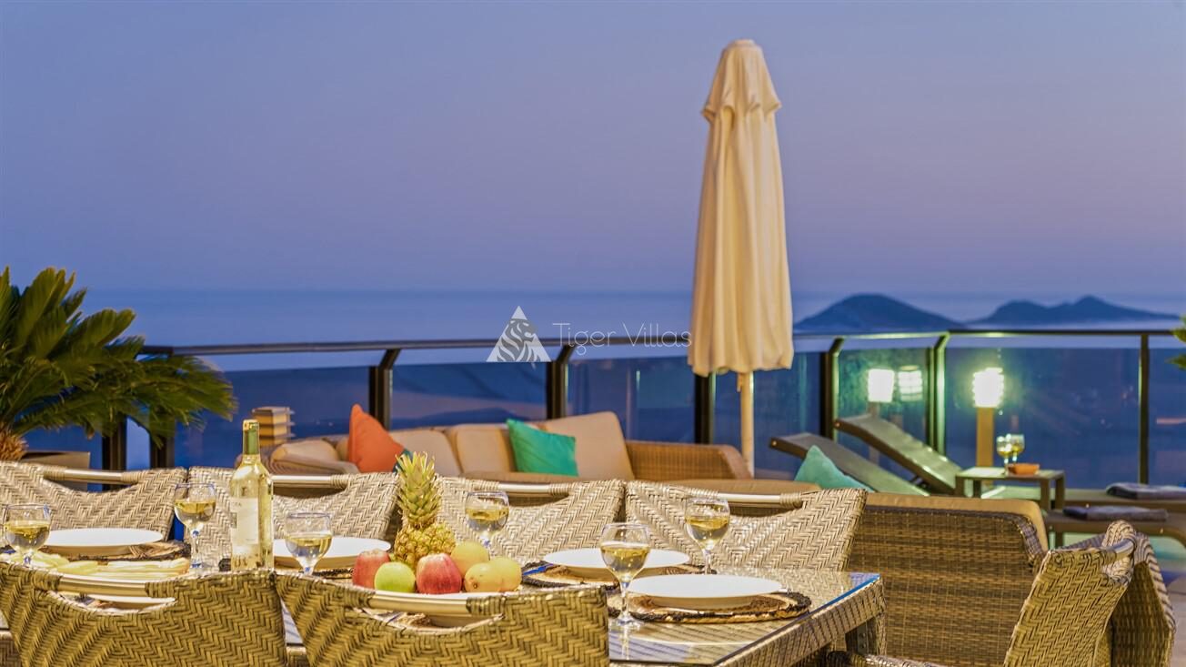 Villa Waratah – villa for rent in Kızıltaş