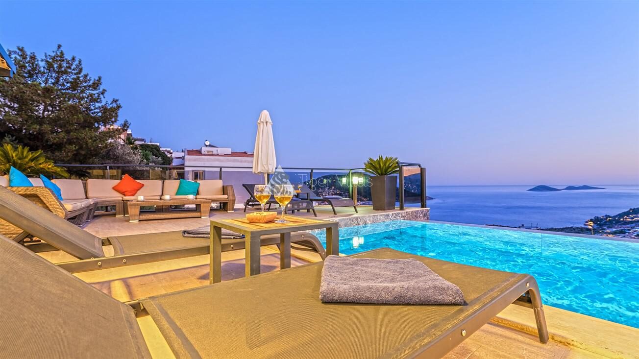 Villa Waratah – villa for rent in Kızıltaş