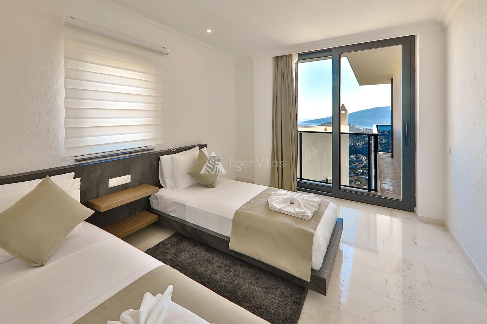 Villa Luxury — 31