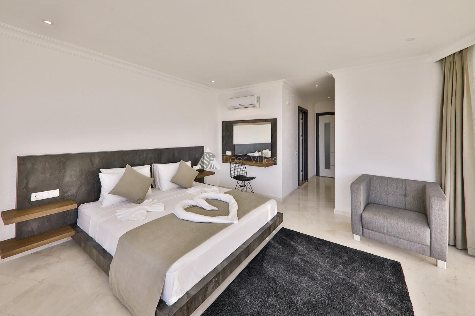Villa Luxury – villa for rent in Kızıltaş