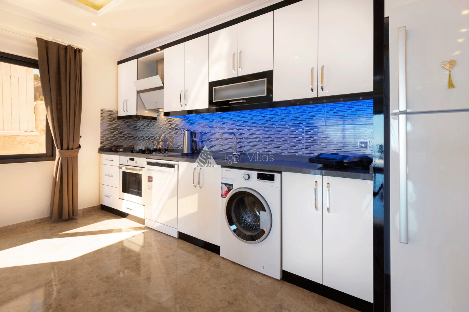 Villa Aklar 1 — 25