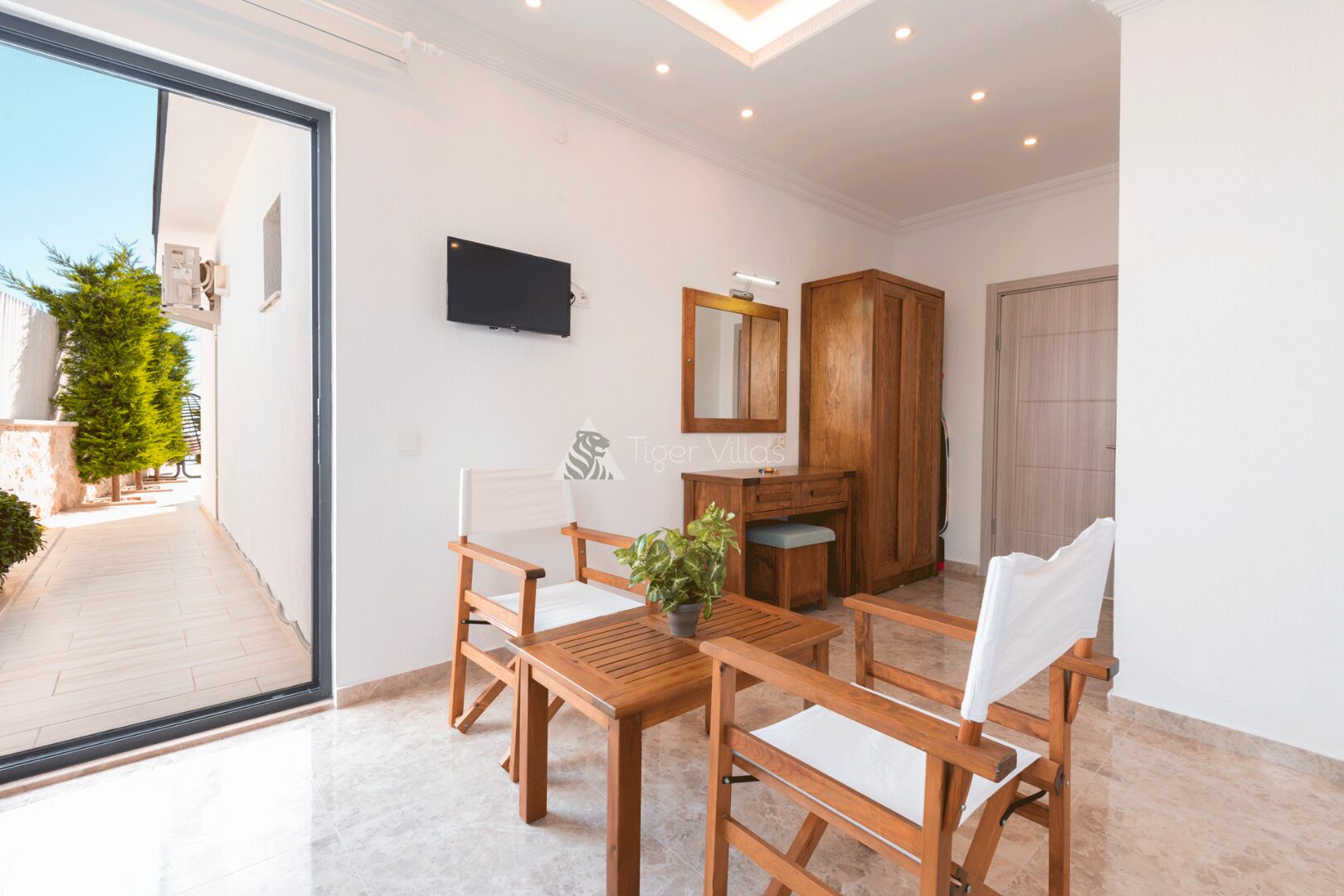 Villa Aklar 1 — 30