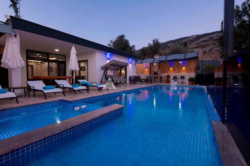 Villa Tuna — 1