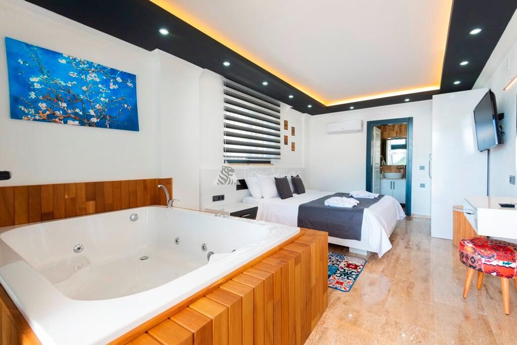 Villa Tuna — 16