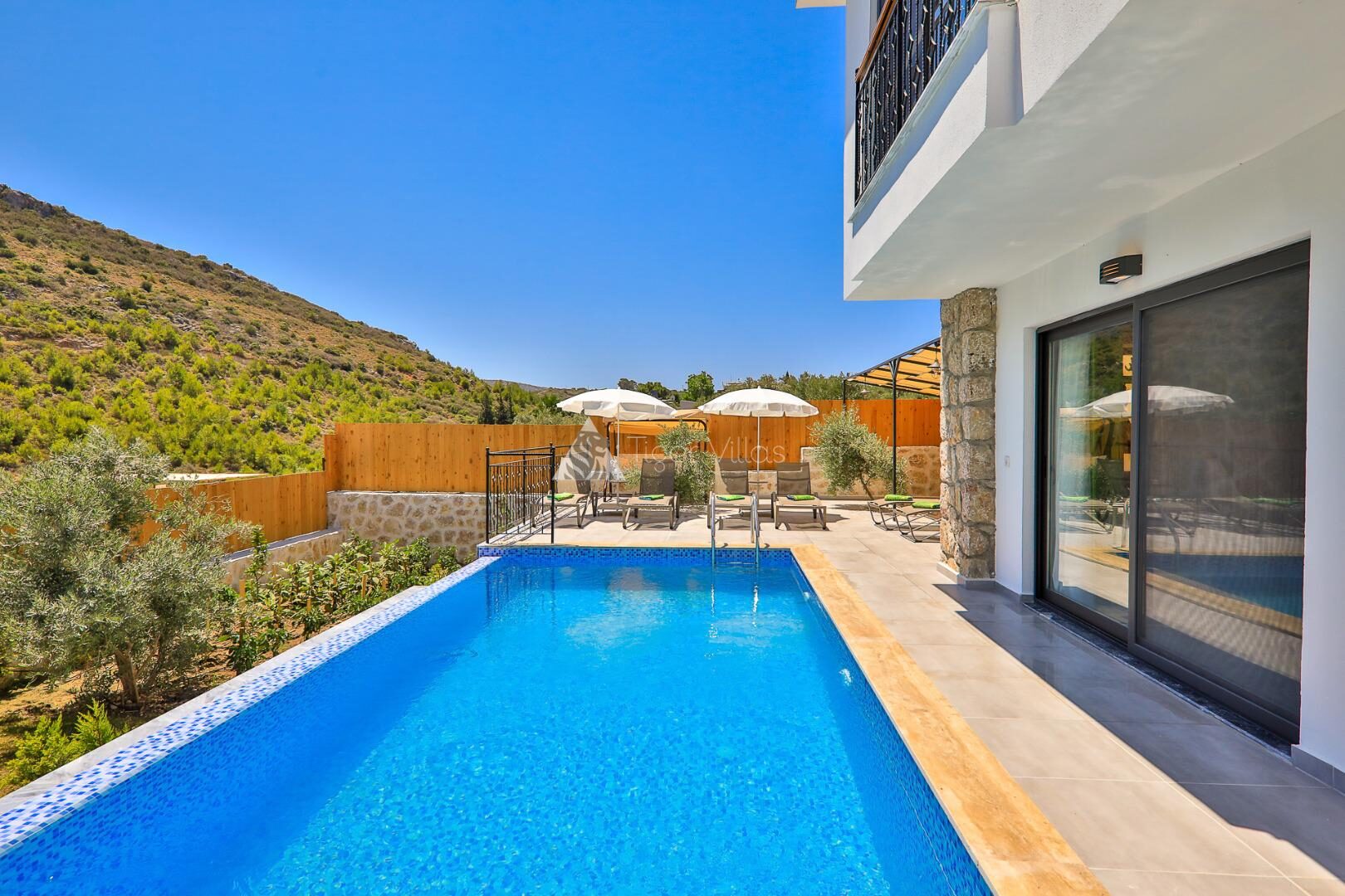 Villa Delfin Green — 7