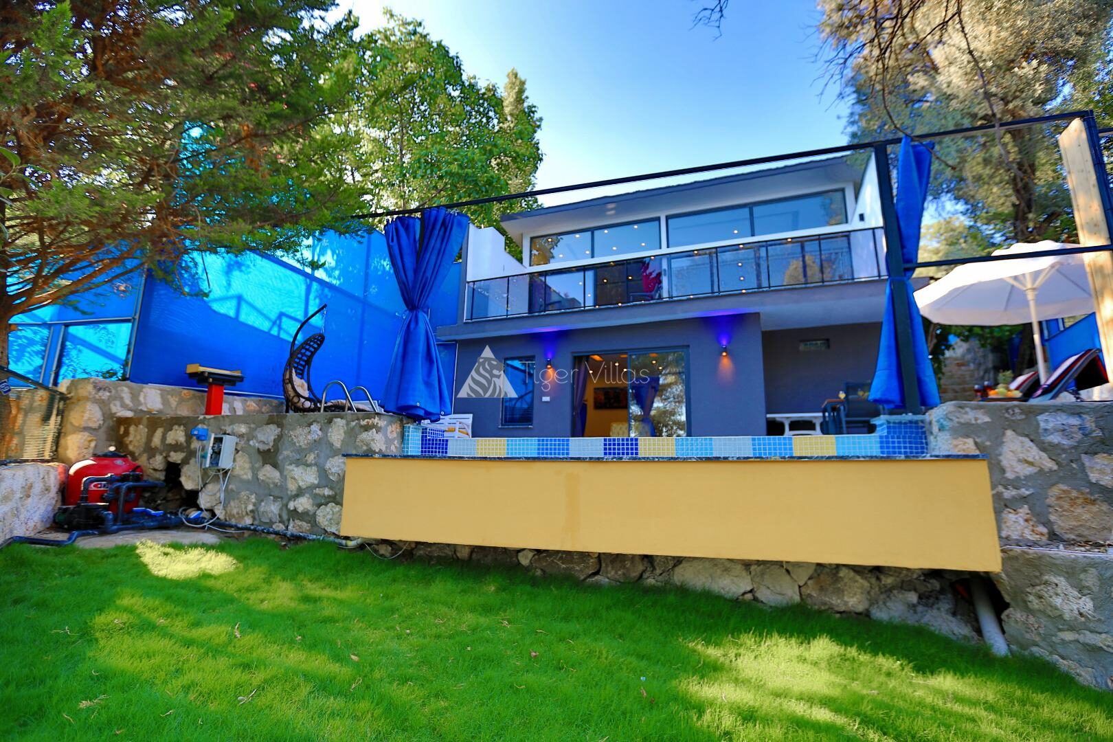 Villa Cerenimo — 7