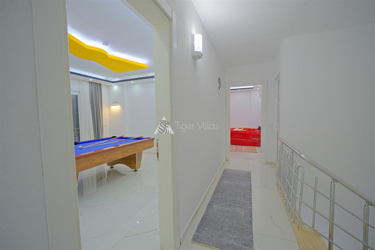 Villa Miranda — 82