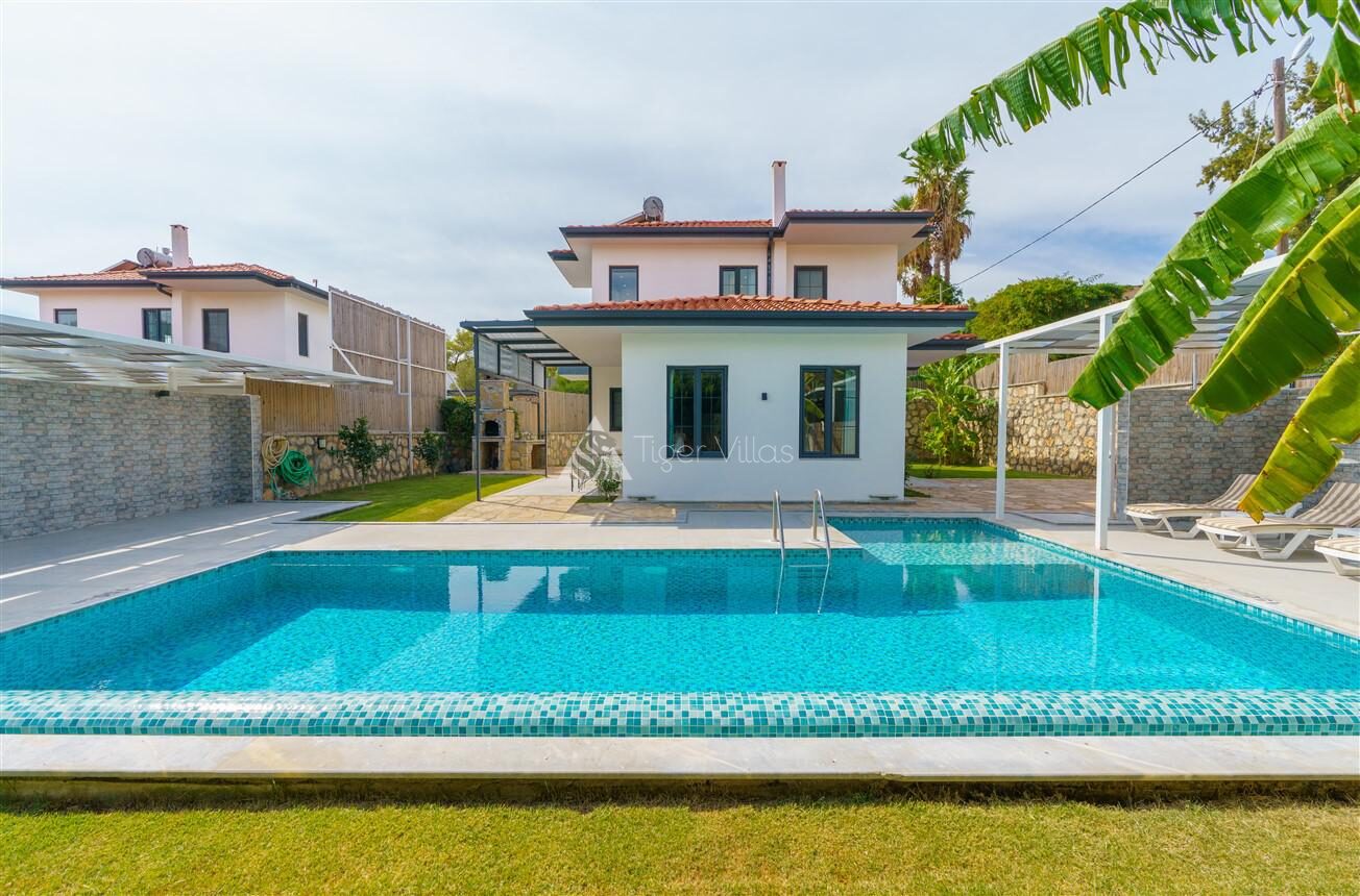 Villa Sazak Uno — 17