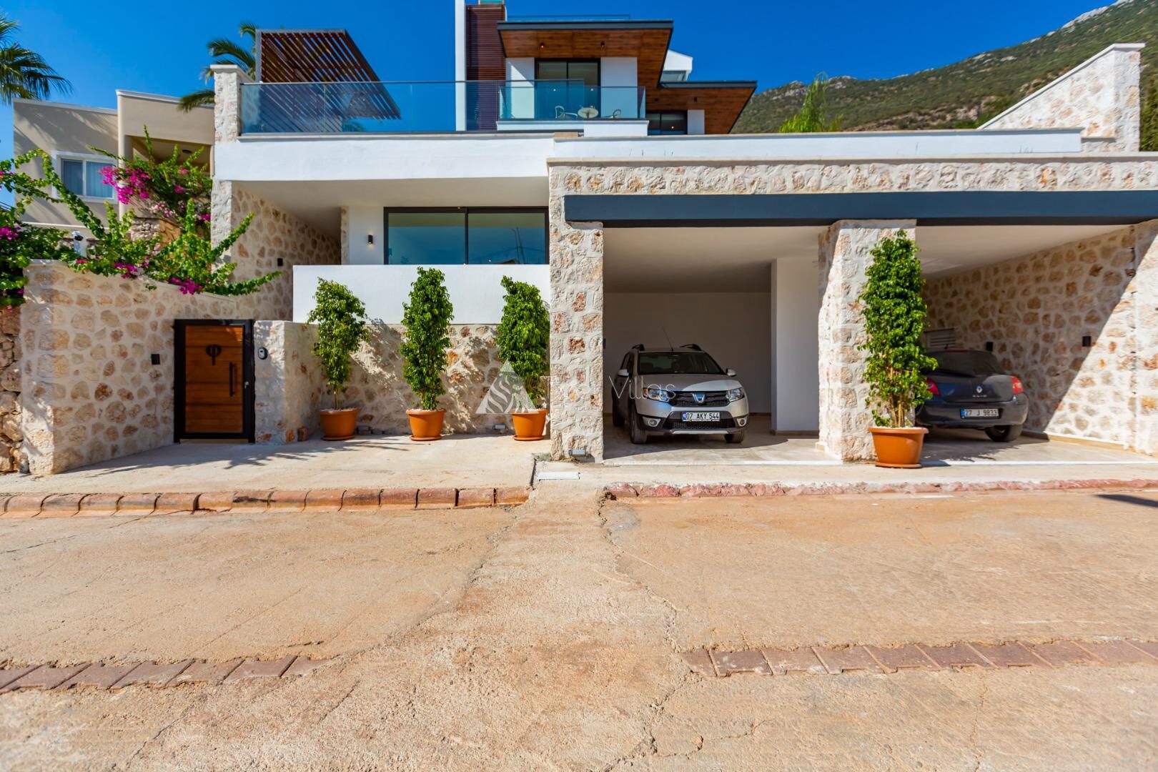 Villa Phi — 16