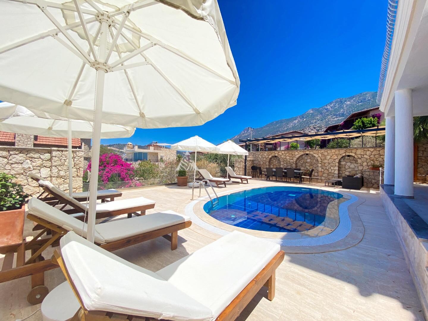 Villa Leo Kışla — 6