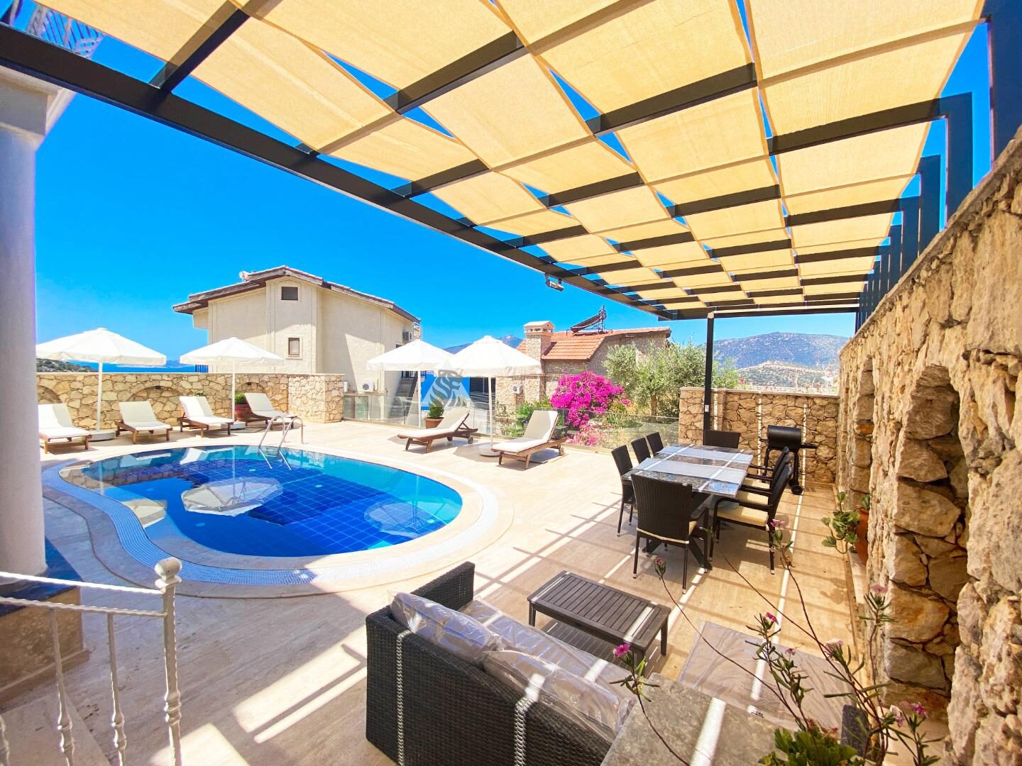 Villa Leo Kışla — 7