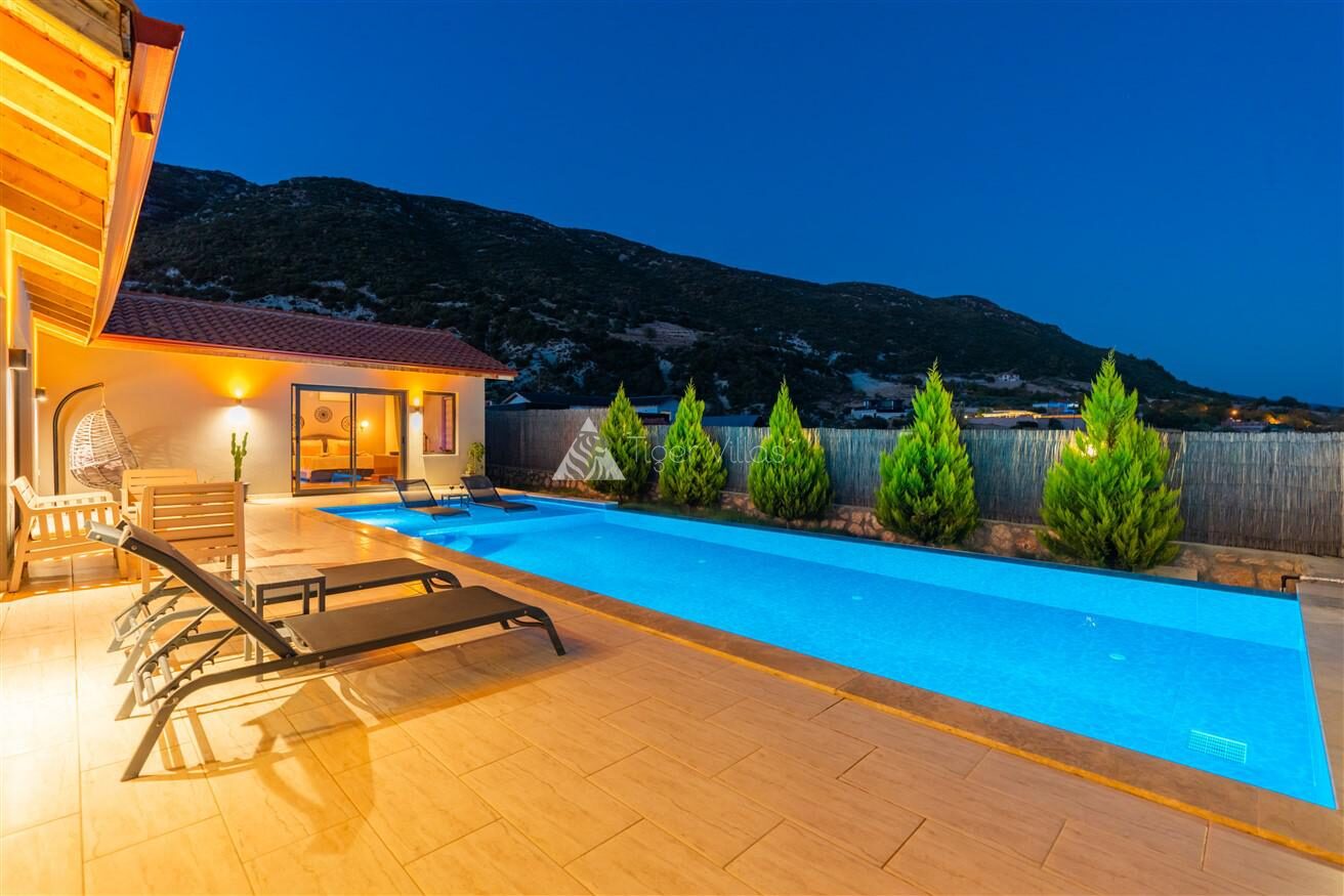 Villa Zelyus — 3