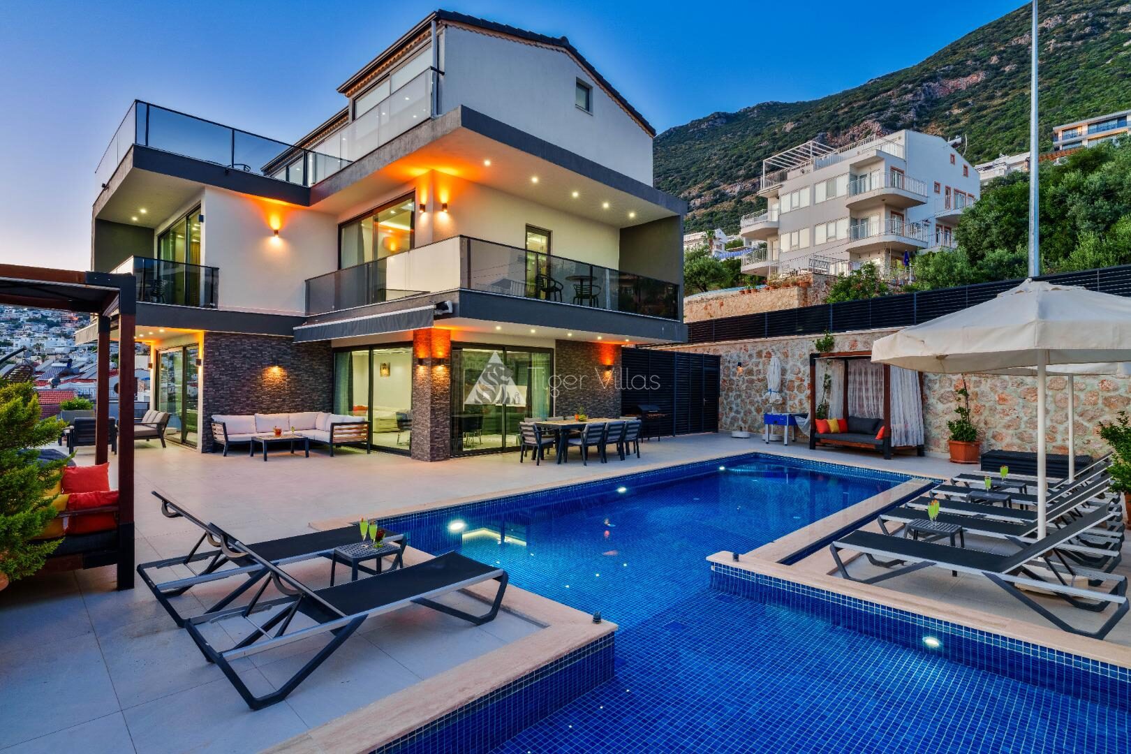 Villa Cassa — 1