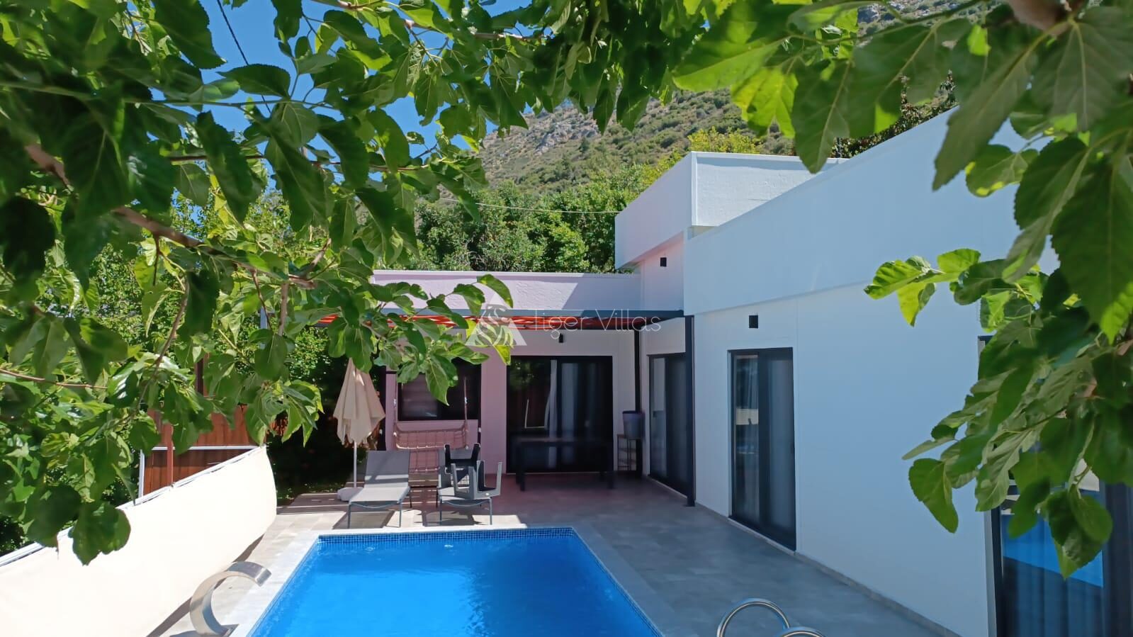 Villa Ural — 51