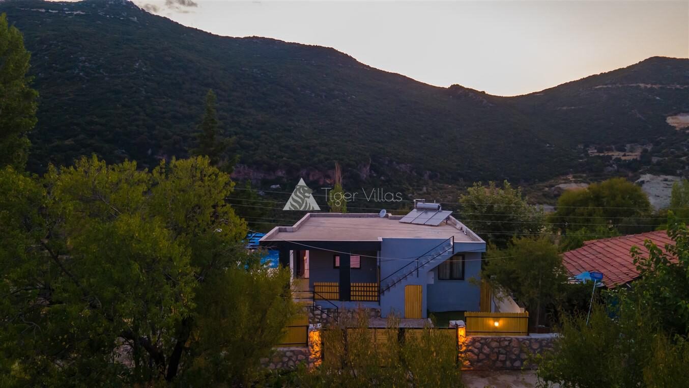 Villa Arslan — 82