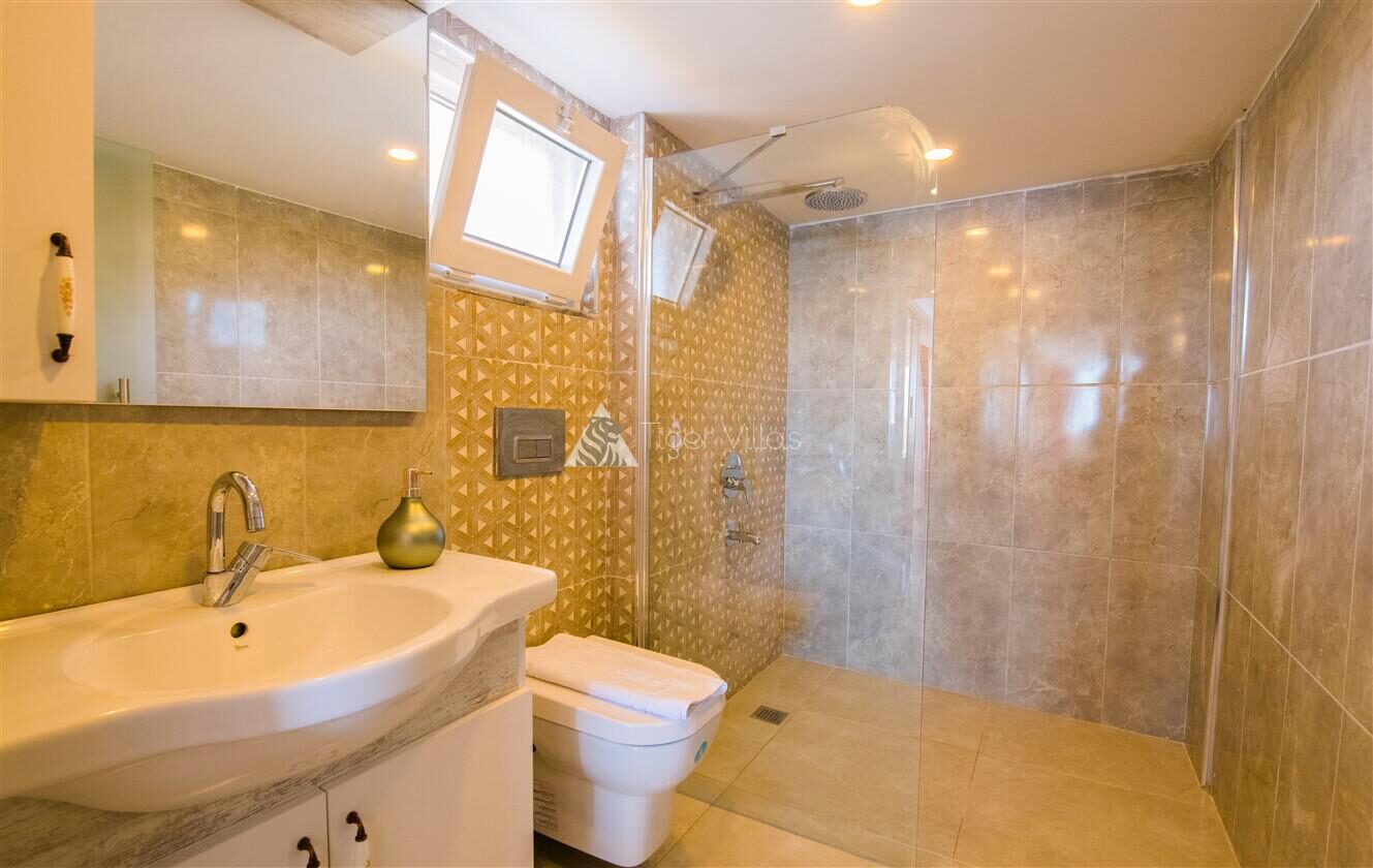 Villa Liza — 56