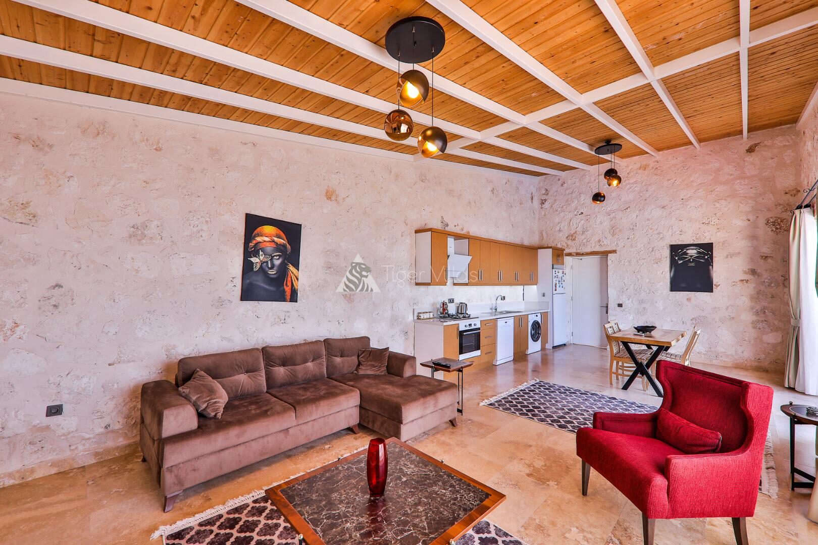Villa Alaca — 6
