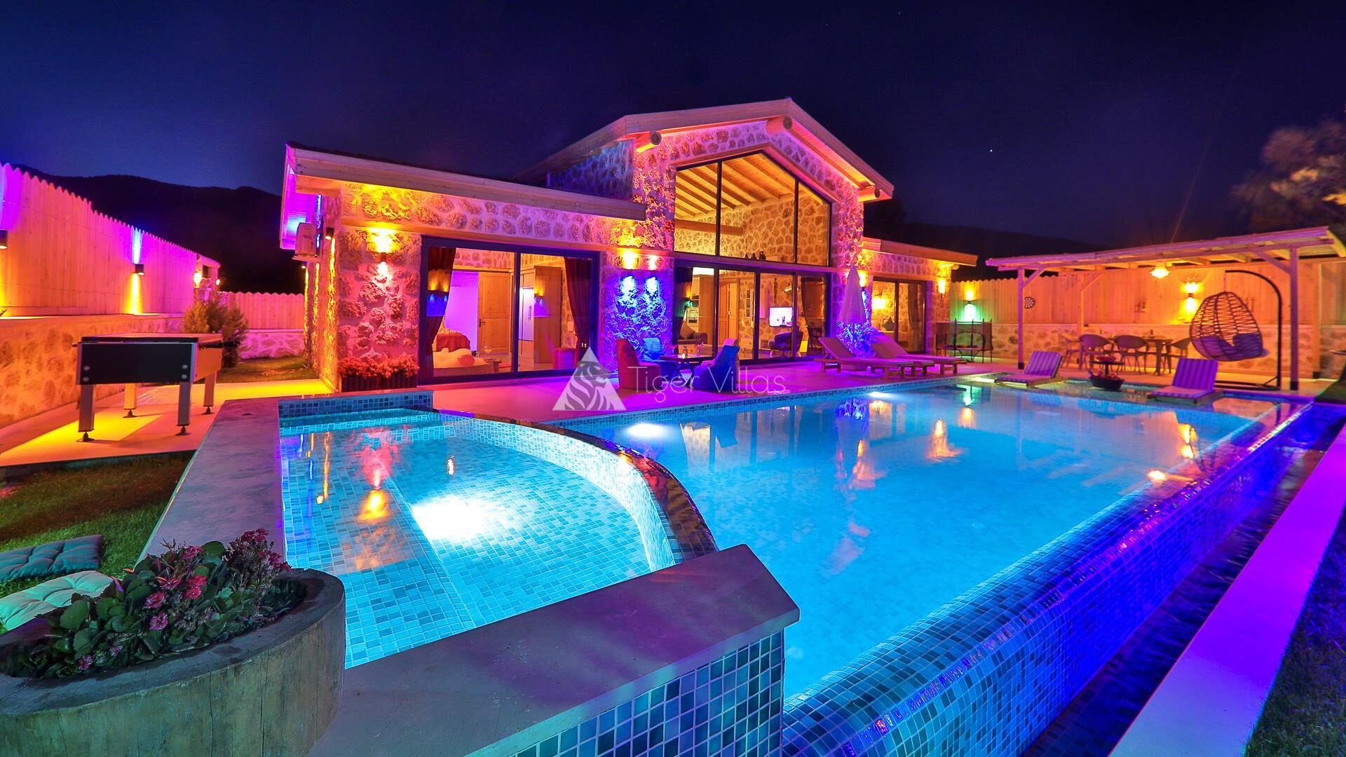 Villa Happiness — 3