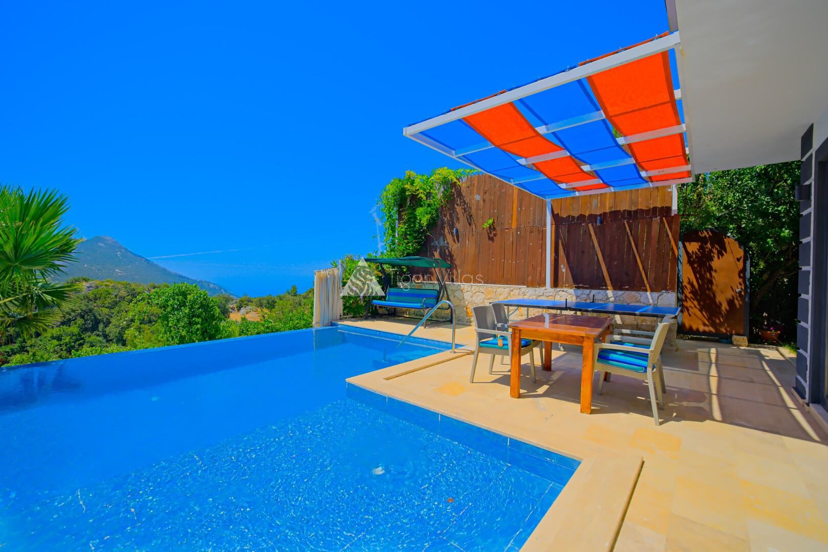 Villa Tepes — 5