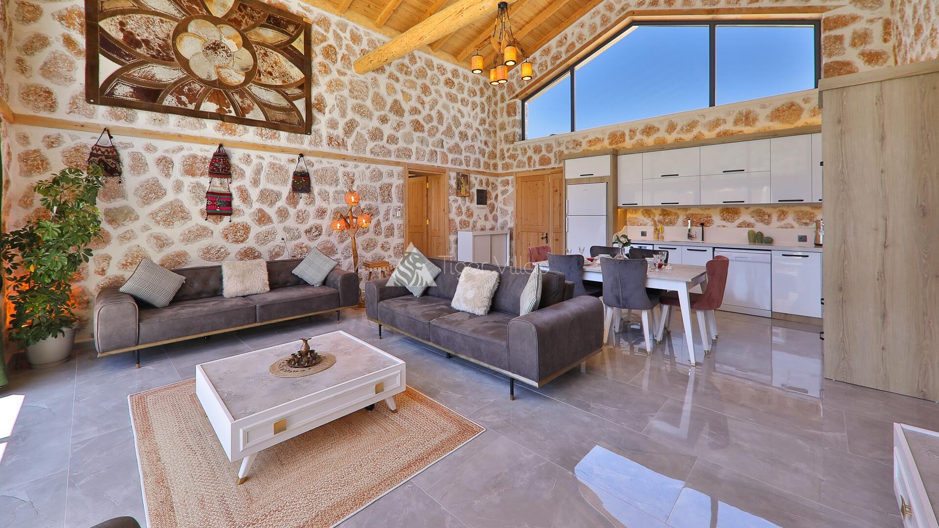 Villa Happiness — 17