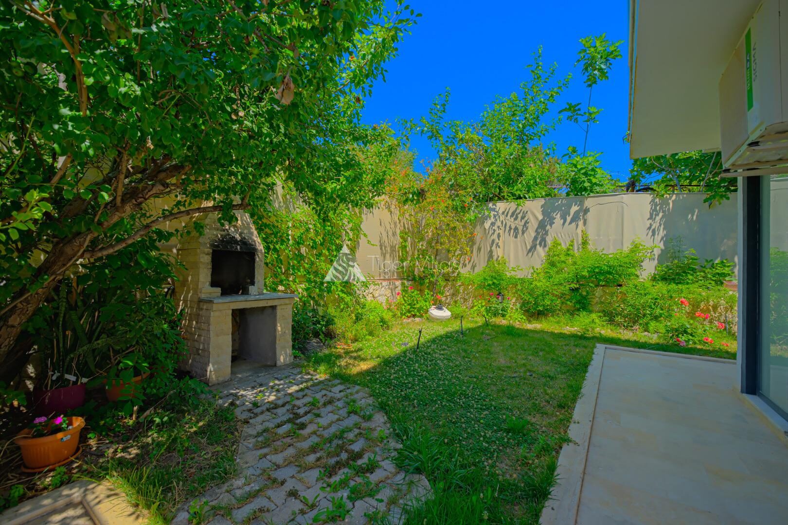 Villa Tepes — 86