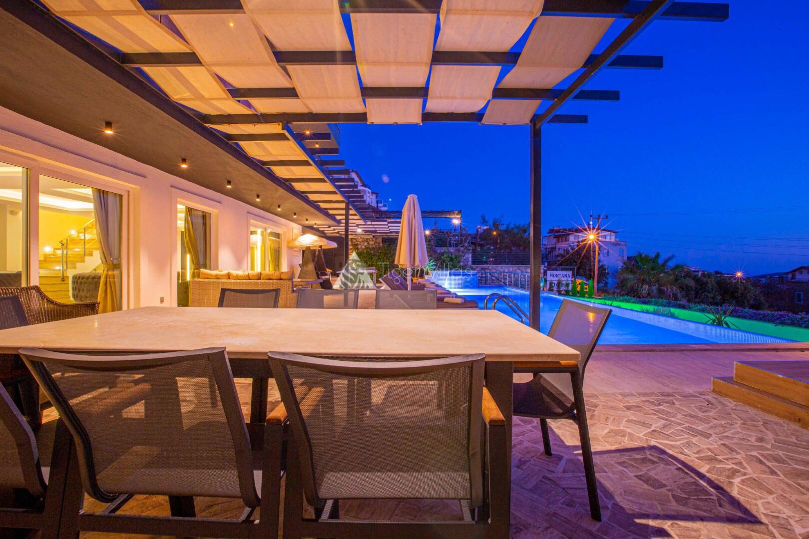 Villa Tiger Exclusive — 54