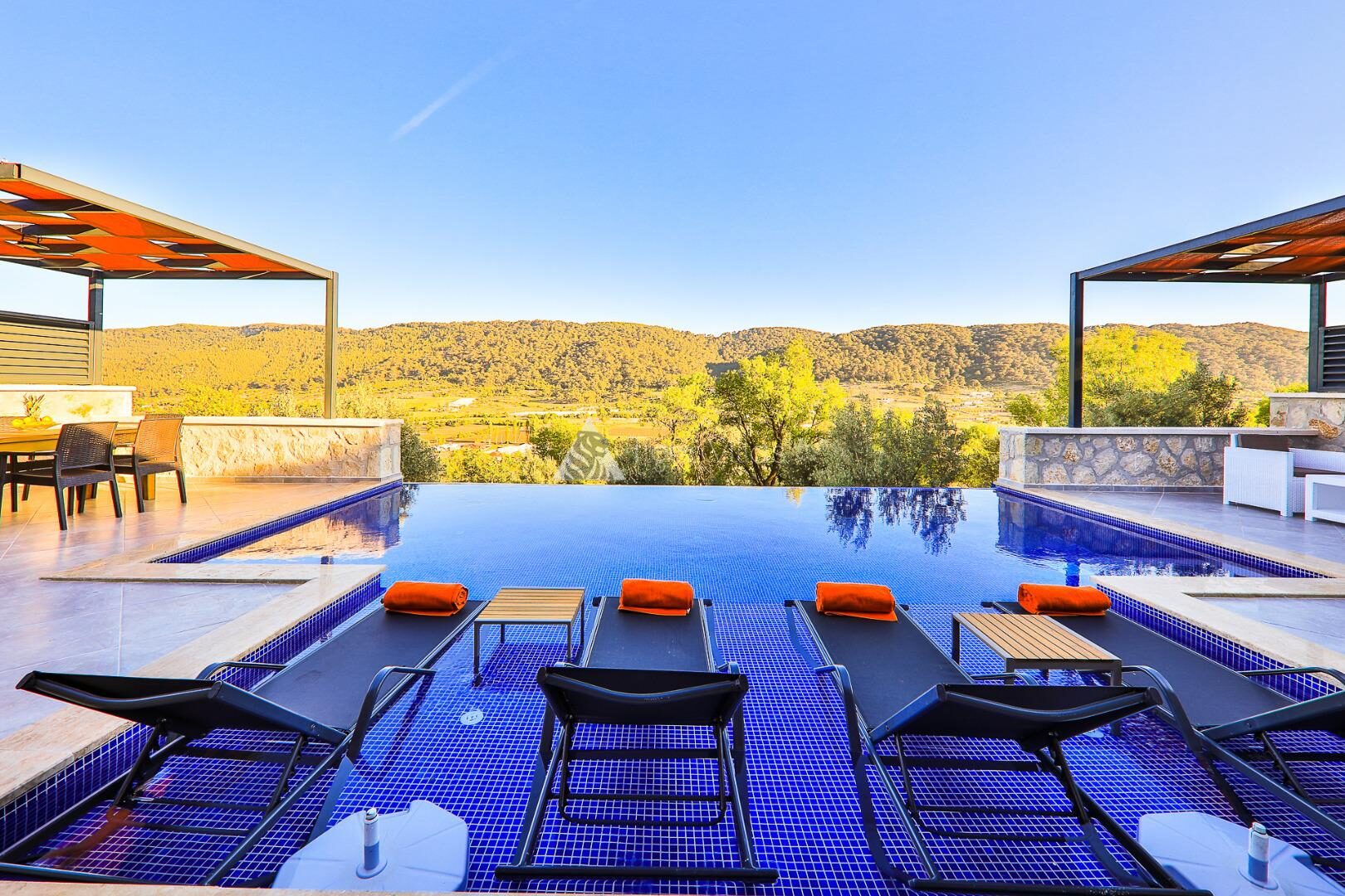 Villa Aden Sarıbelen – villa for rent in Sarıbelen