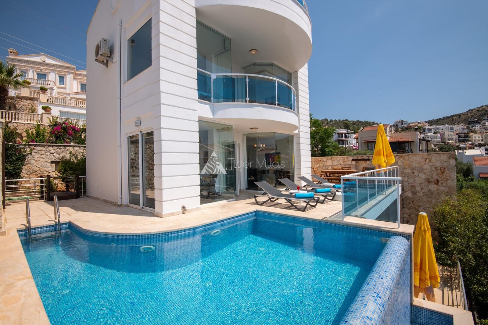 Villa Etna – villa for rent in Kışla