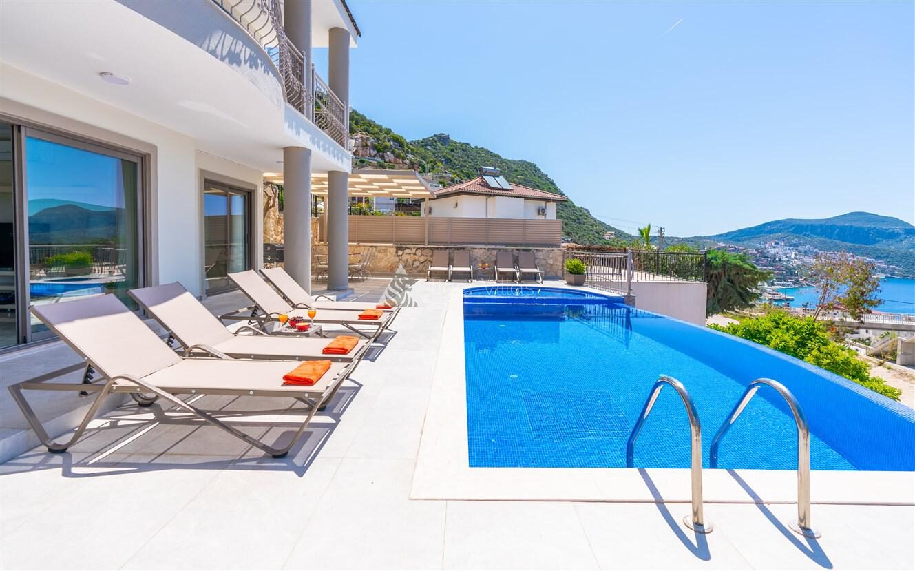 Villa Quzey — 13