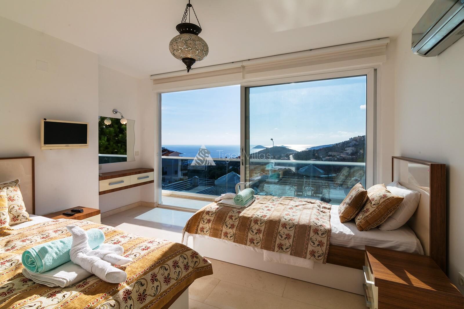 Villa Maribel — 10