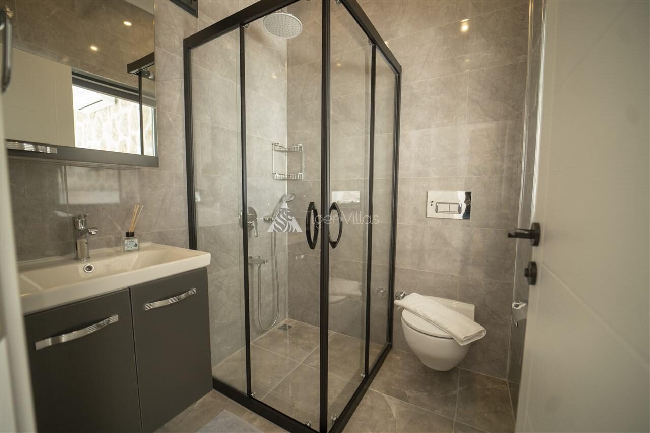 Villa Oliva — 33