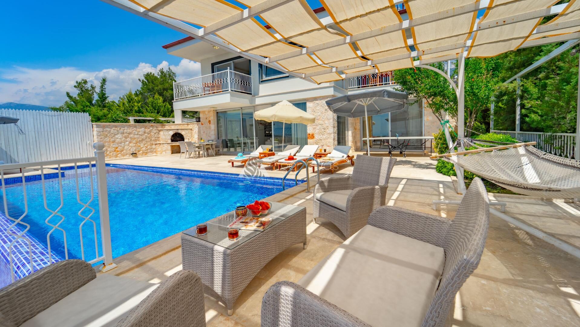 Villa Lina — 8