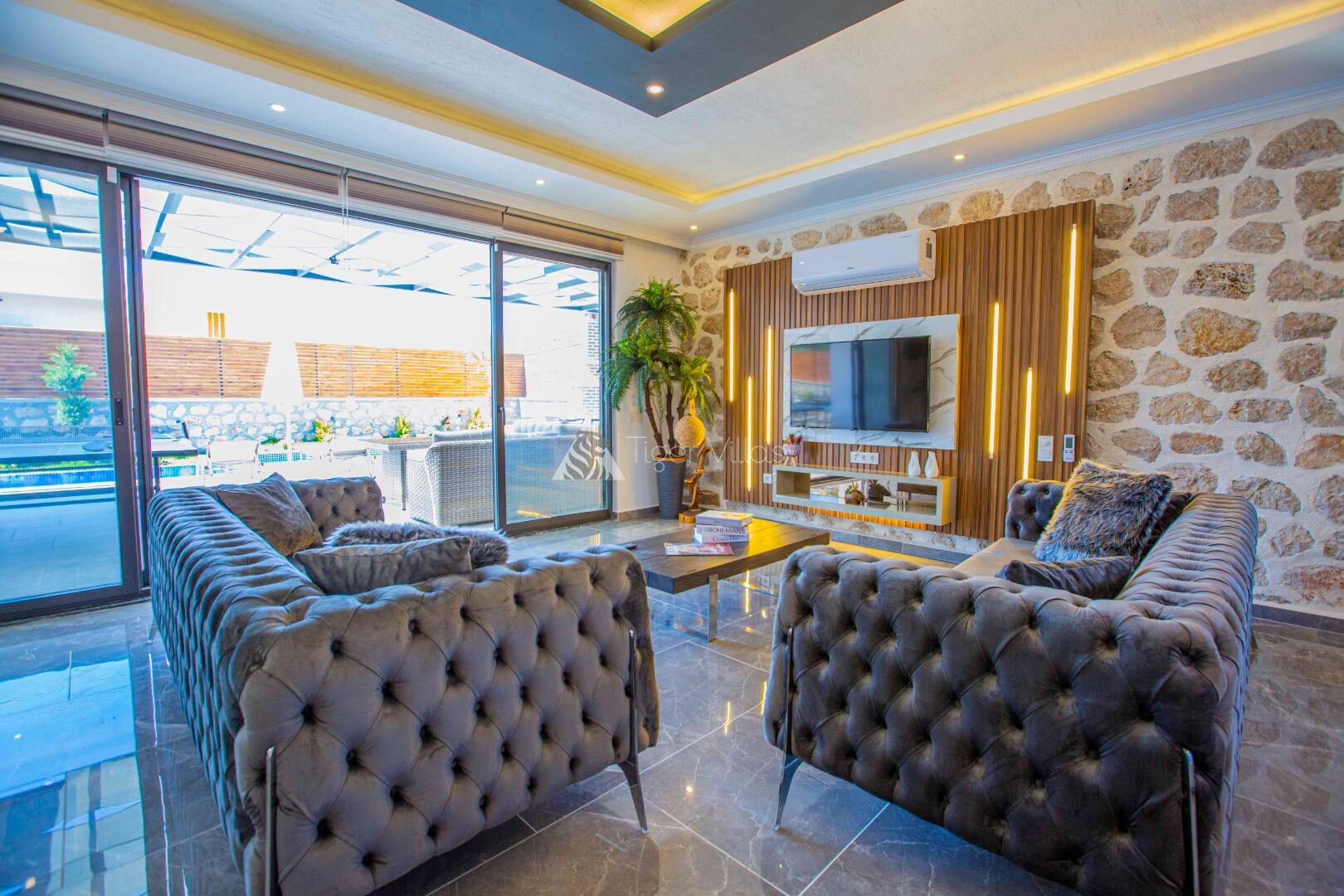 Villa Montenegro – villa for rent in Bezirgan