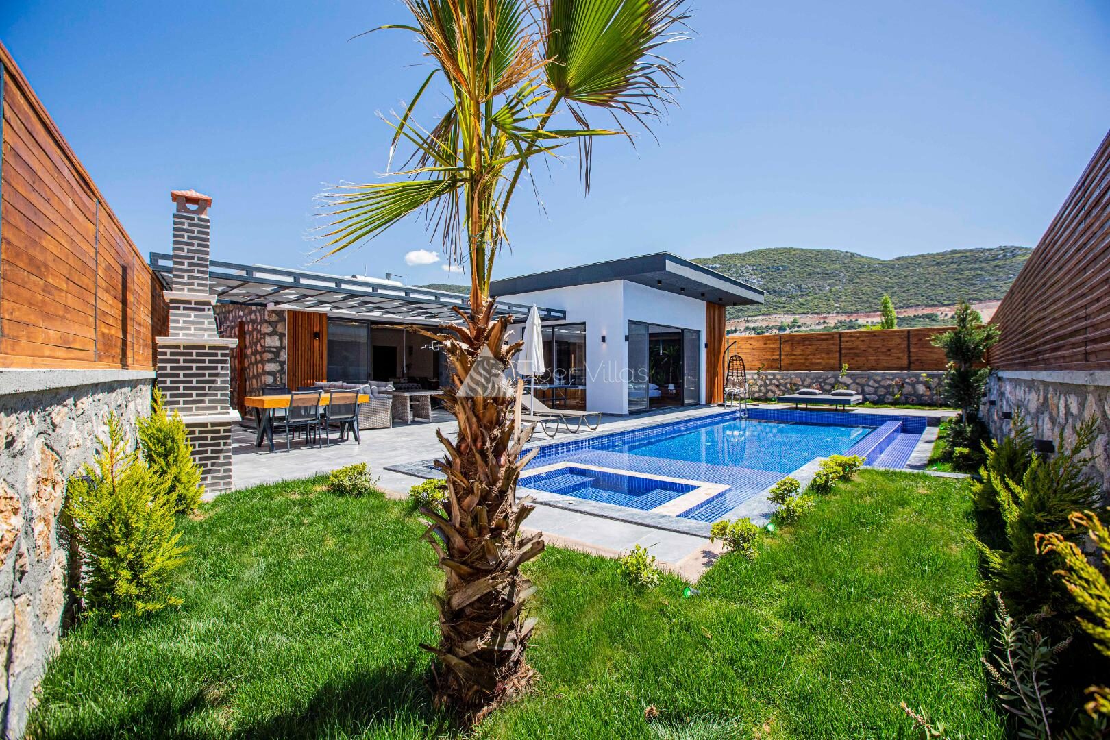Villa Montenegro — 11
