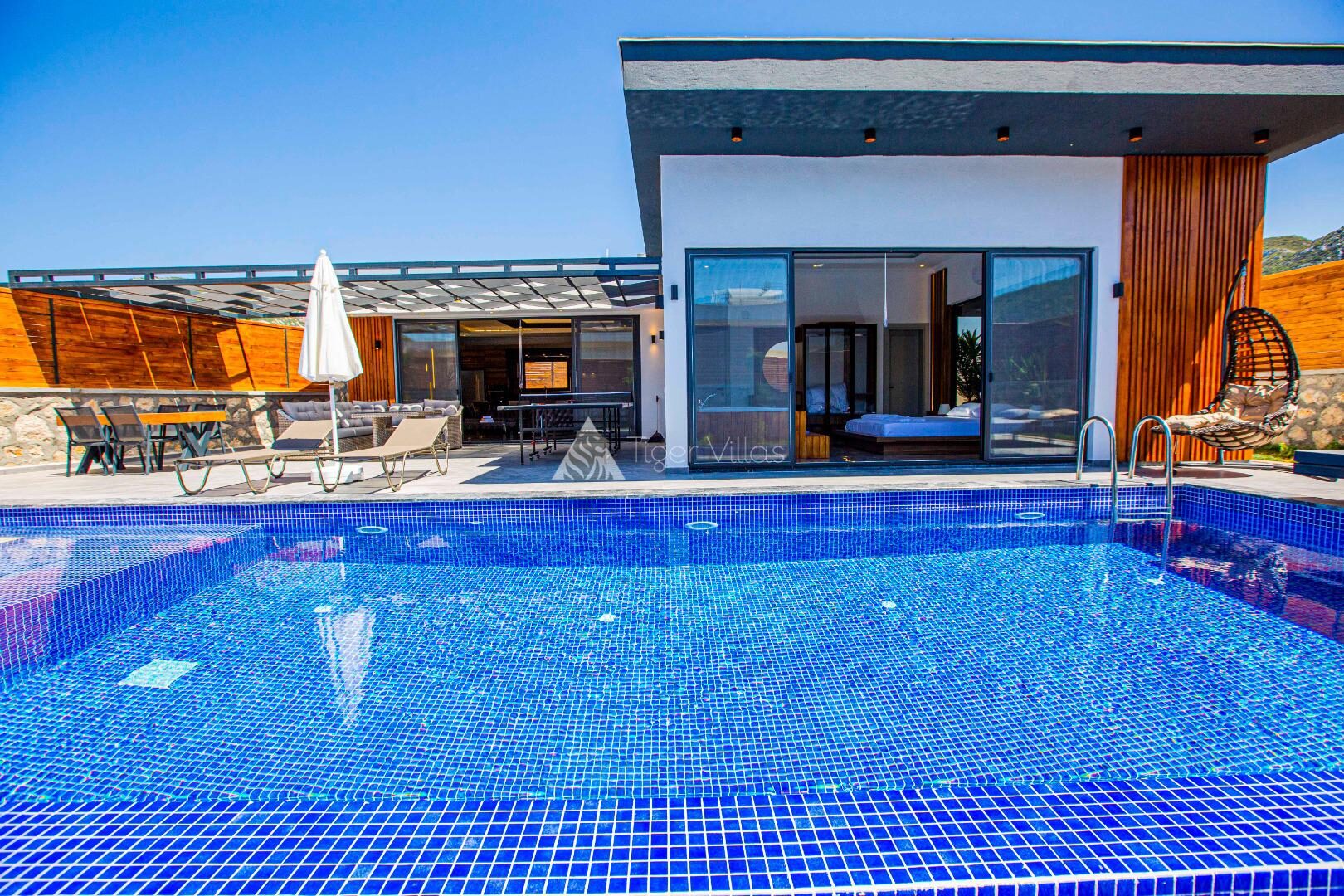 Villa Montenegro – villa for rent in Bezirgan