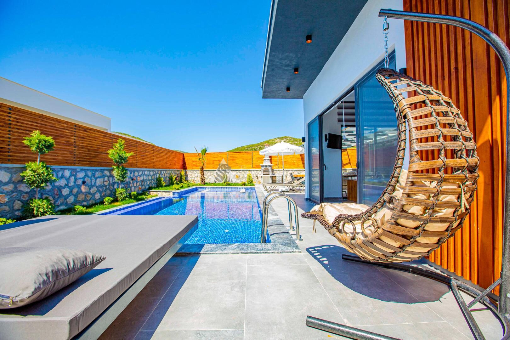 Villa Montenegro – villa for rent in Bezirgan