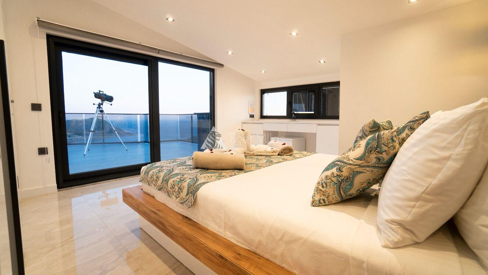 Villa Elif Akbel — 48
