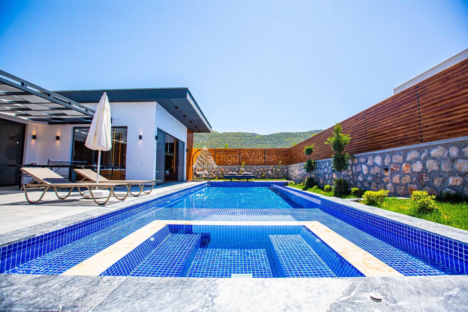 Villa Montenegro — 21