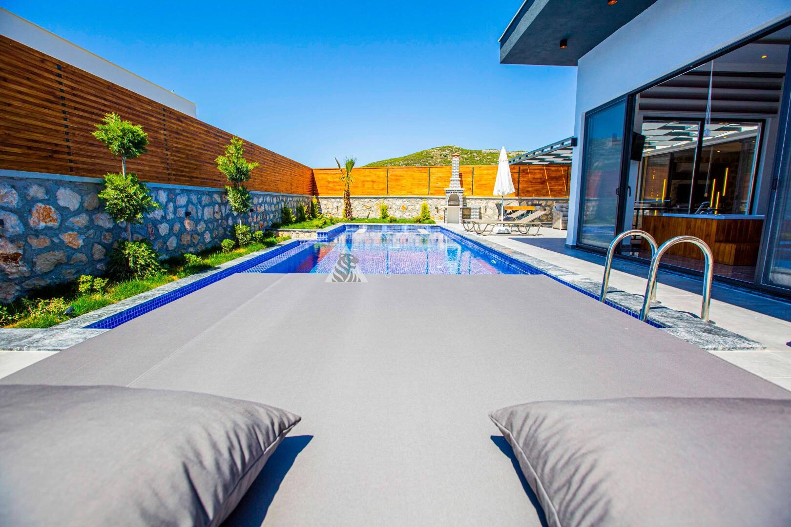 Villa Montenegro – villa for rent in Bezirgan