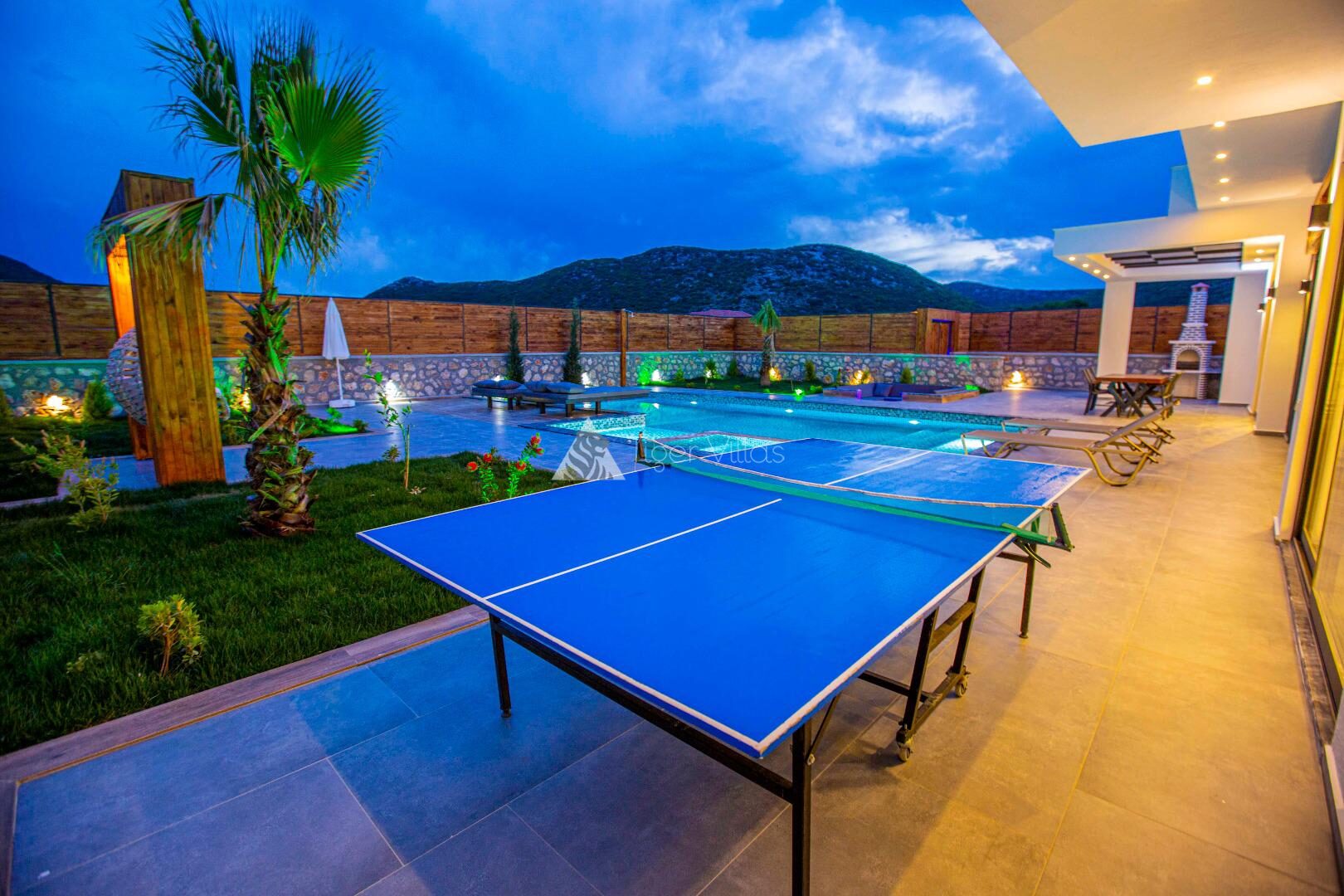 Villa Bahamas – villa for rent in Bezirgan