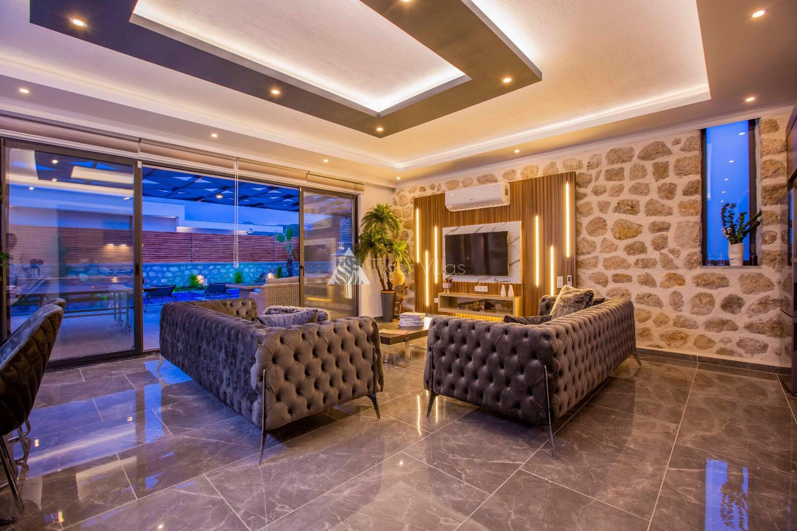 Villa Montenegro — 35
