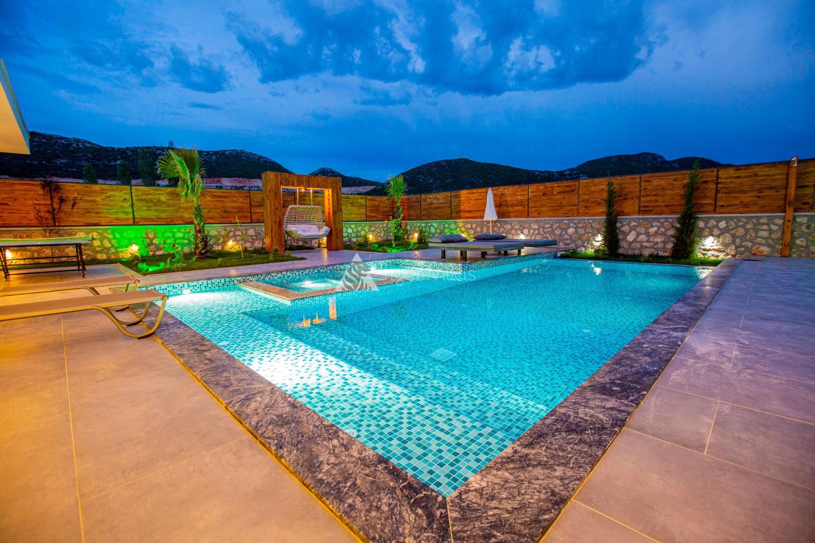Villa Bahamas – villa for rent in Bezirgan