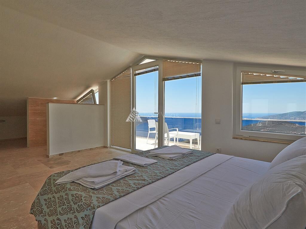 Villa Falcon Exclusive — 27