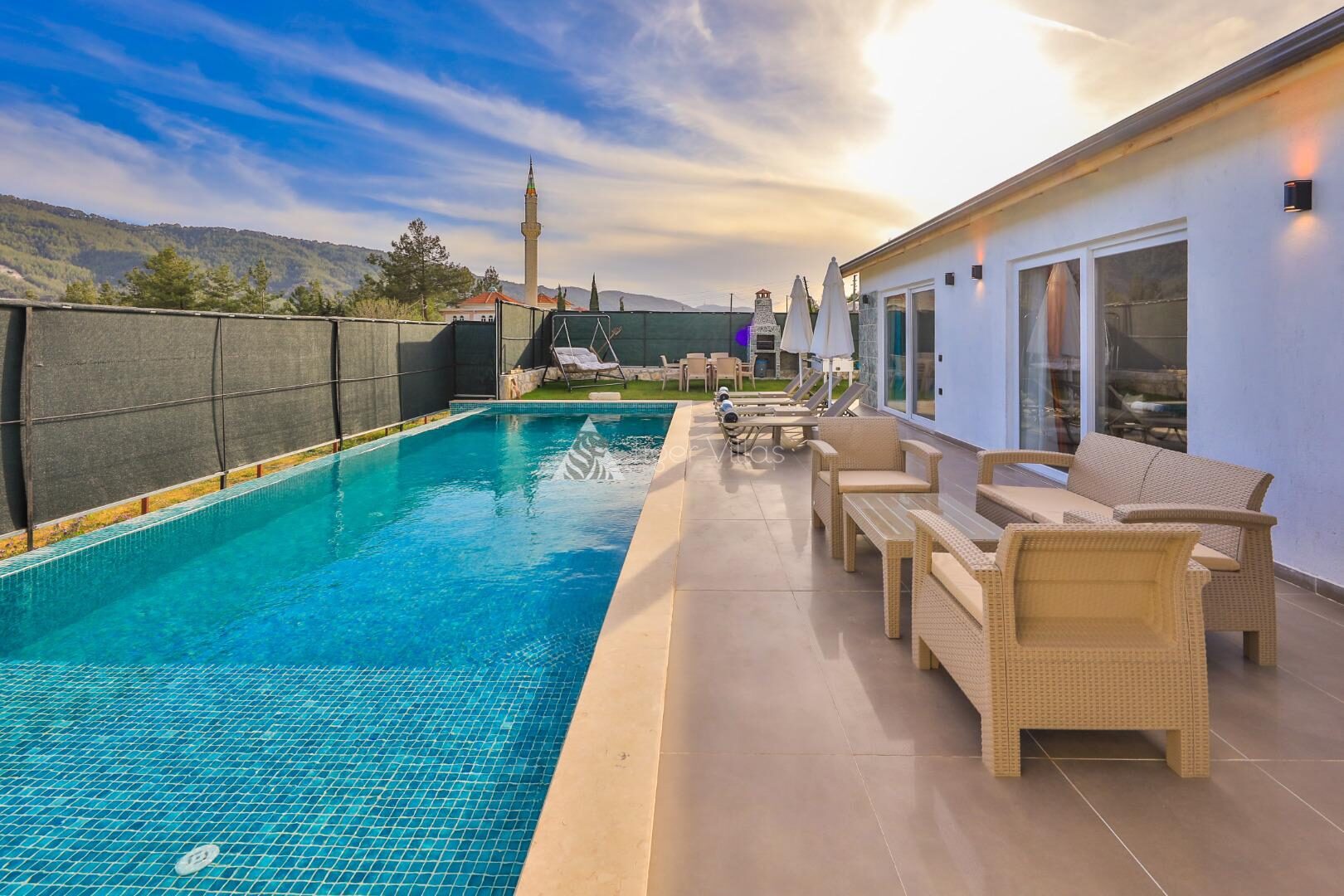 Villa Tawny — 31